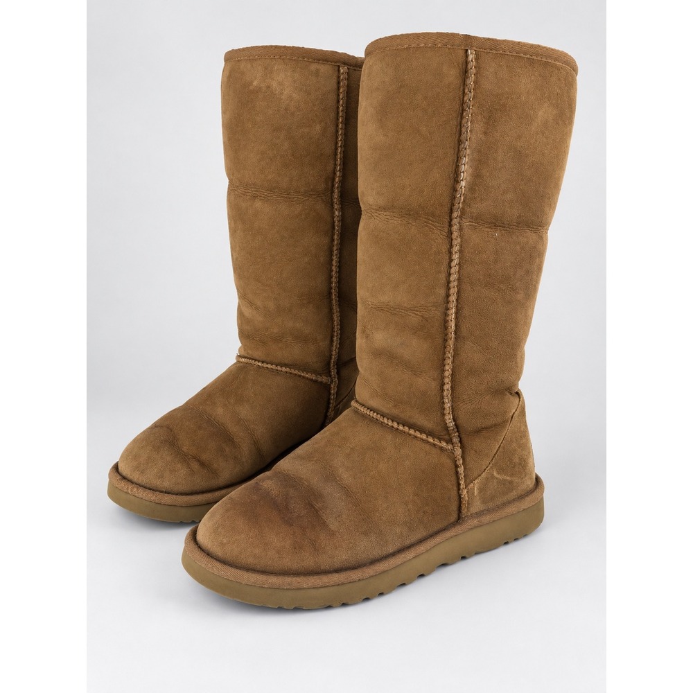 UGG Classic Tall Boots Women 9 Chestnut Brown Suede Shearling Lined Warm Winter